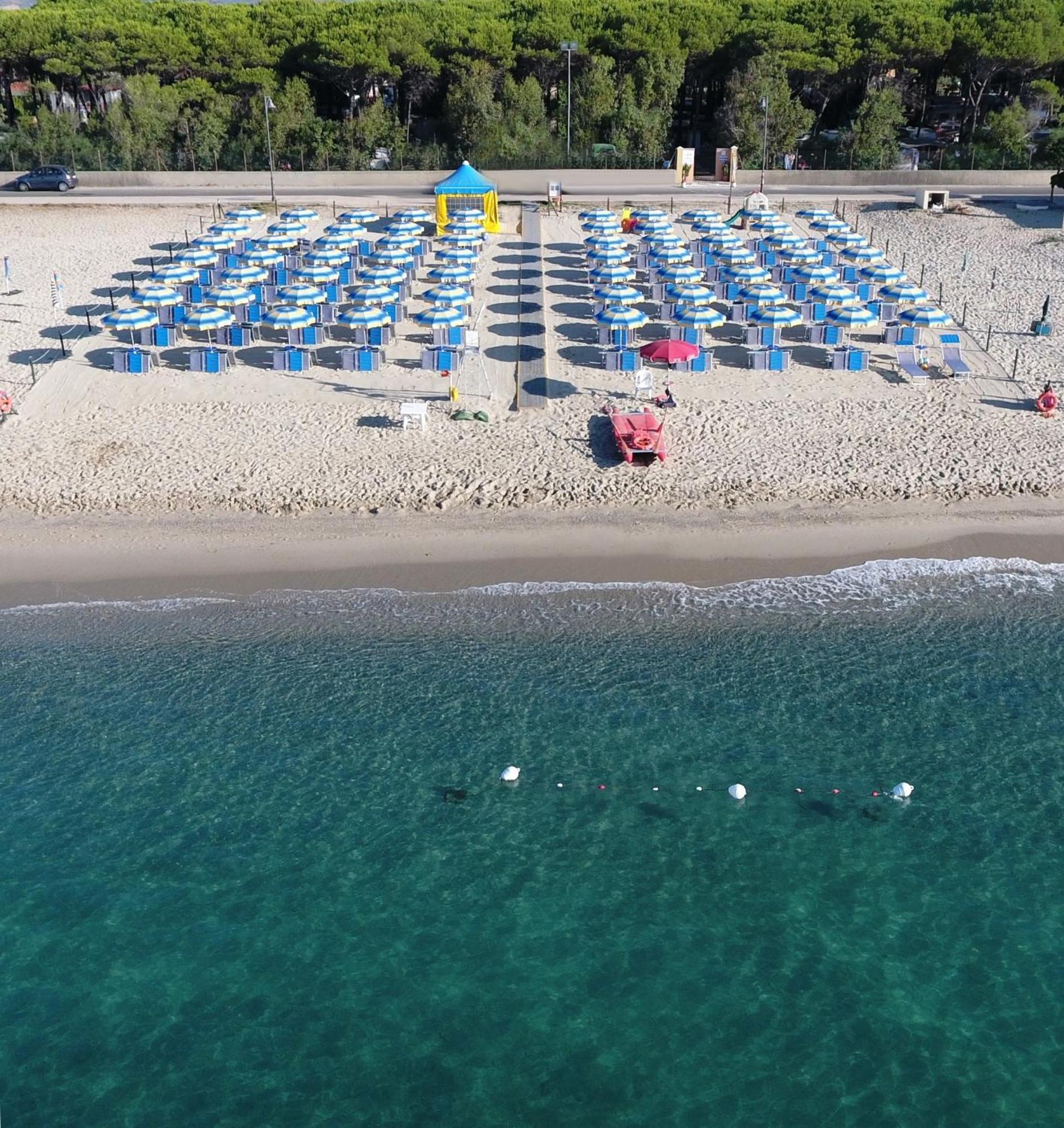 Villaggio Camping Lungomare Cropani Exterior foto